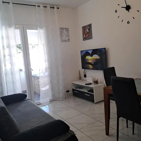 Lägenhet Lavanda Nova Ražanj