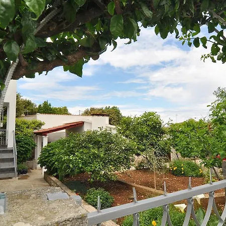 Apartamento Lavanda Nova Ražanj